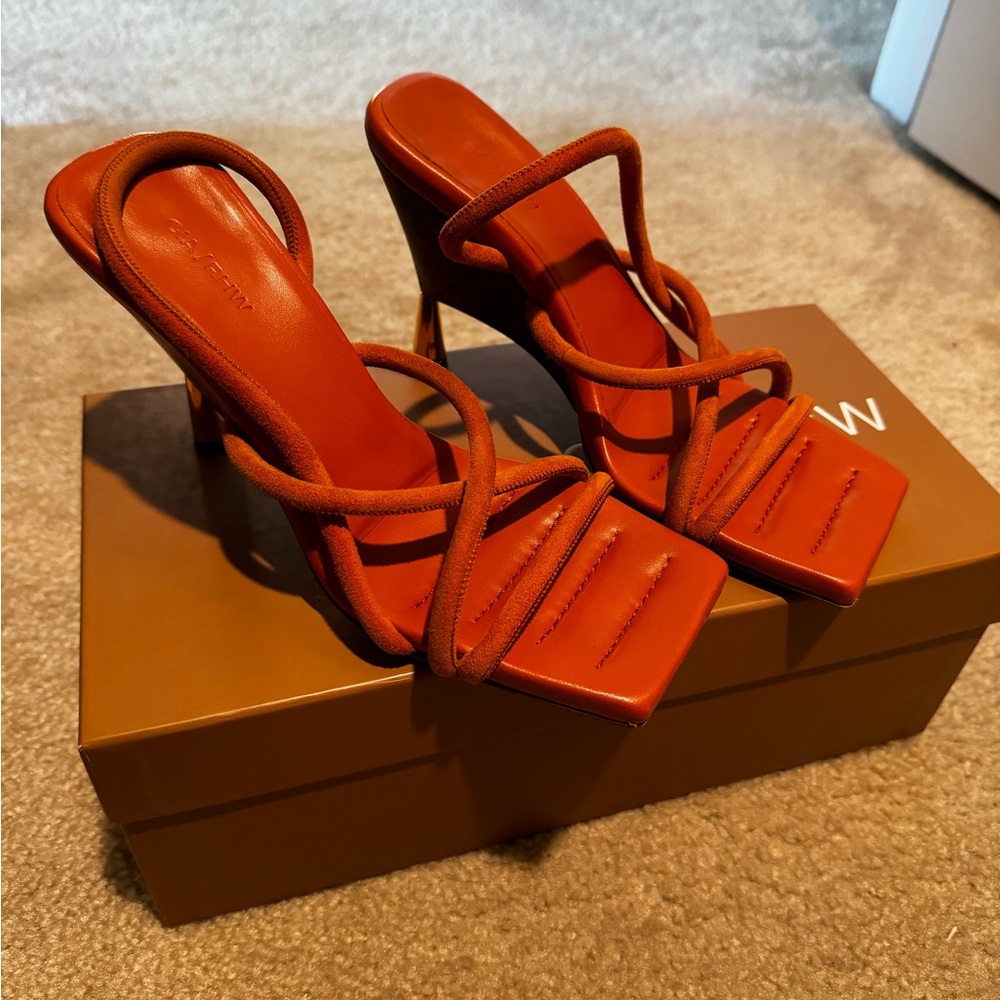 GIA/RHW size 37